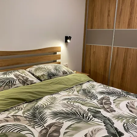 아파트 Eden Lux 12 *