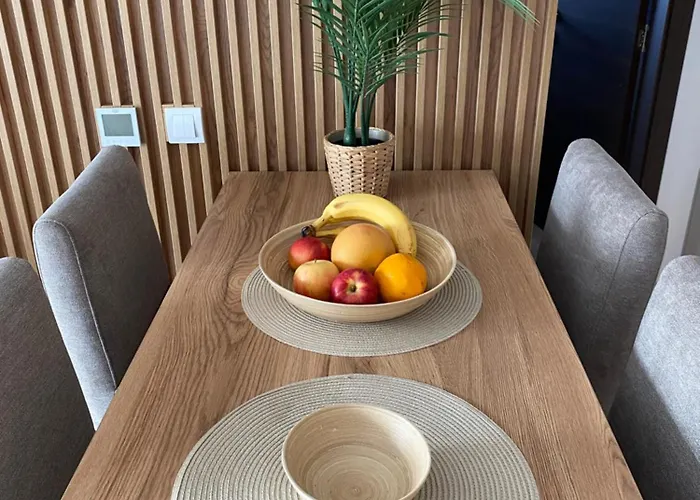 Eden Lux 12 * 즐라티보