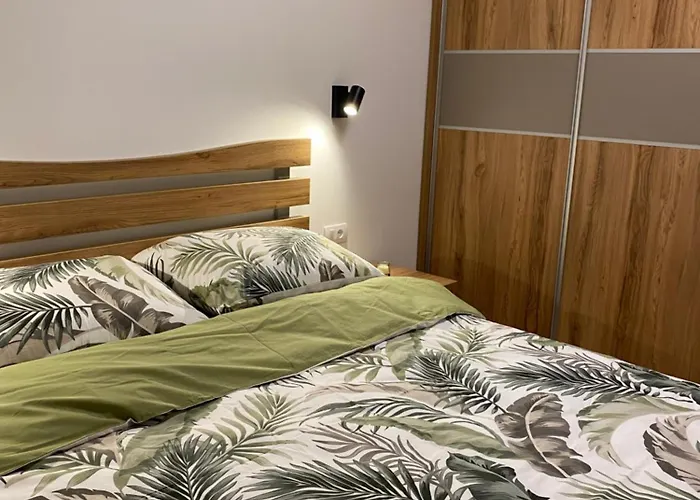 아파트 Eden Lux 12 *