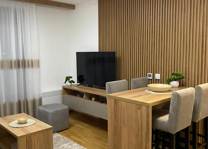 Eden Lux 12 * 즐라티보